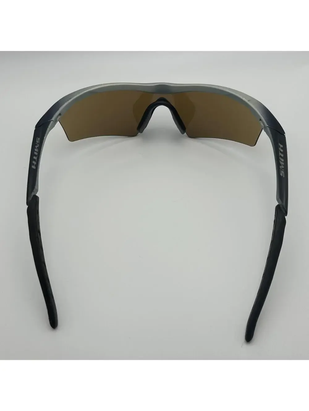 Smith Wraparound Sport Sunglasses Gray Black Brown Lens